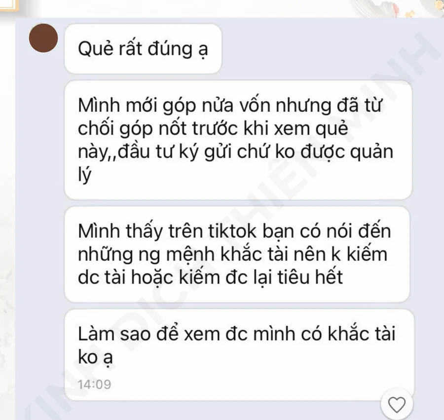 Ảnh chụp phản hồi của khách sau khi xem quẻ