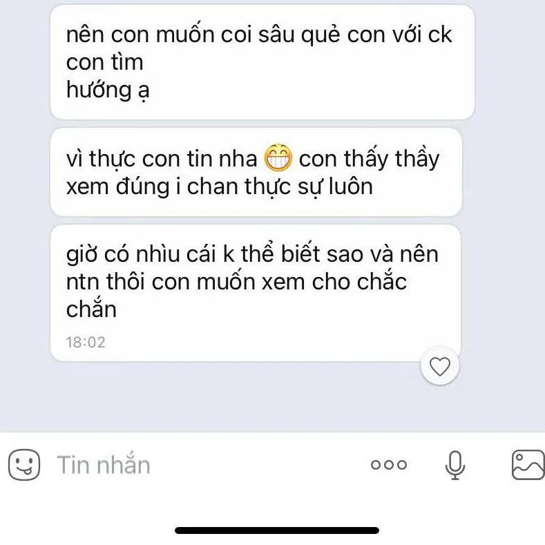 Ảnh chụp phản hồi của khách sau khi xem quẻ